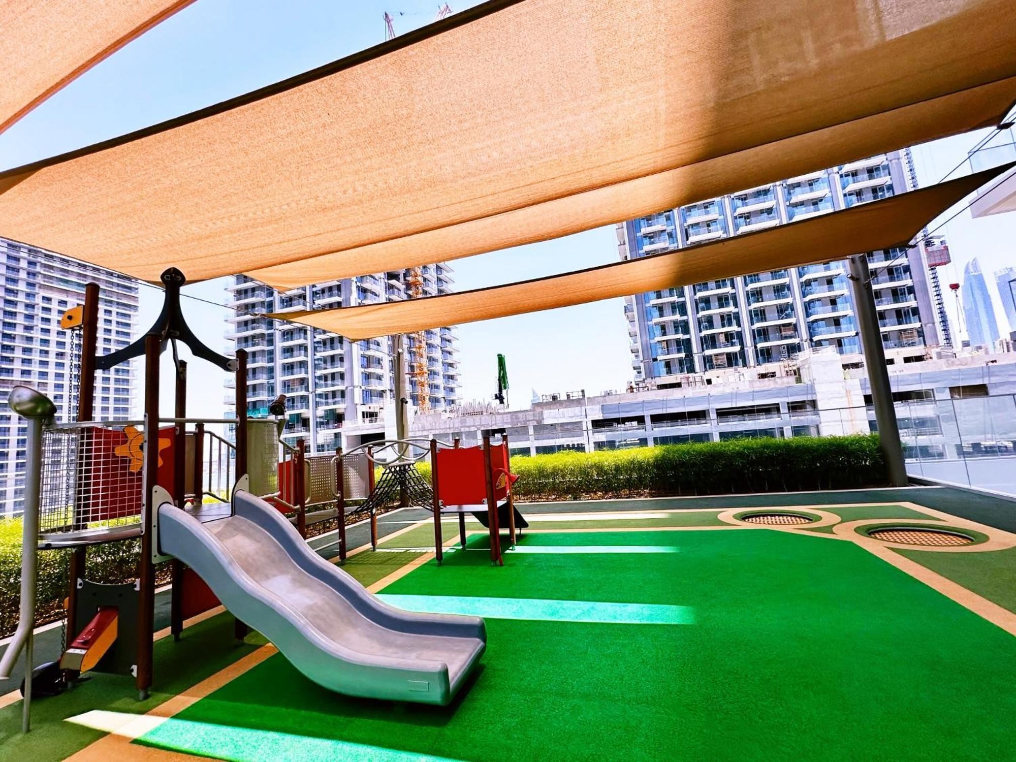 شقة Isle 2, Emaar Beachfront - Mint *